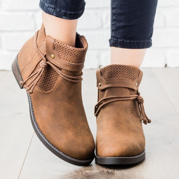 Shoes - Brown Ankle Boots